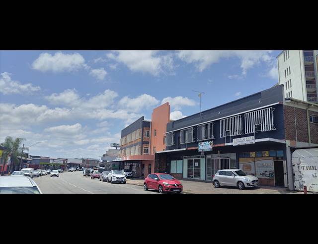 1,802M² BUILDING FOR SALE IN SONHEUWEL